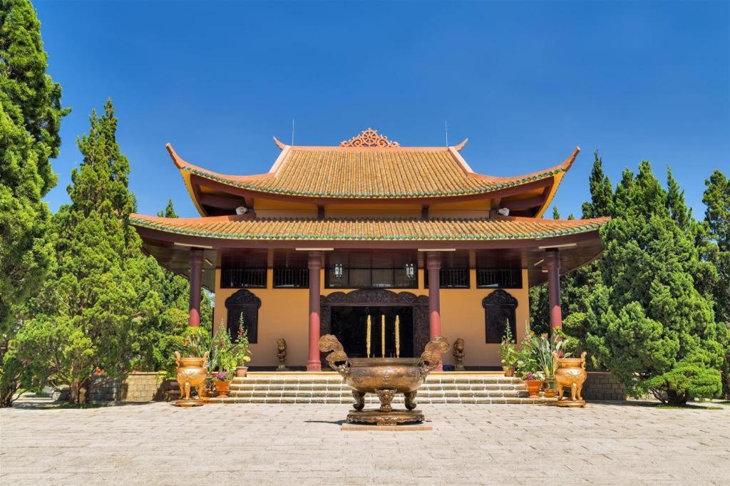 Dalat Old Market Town Bagian luar foto
