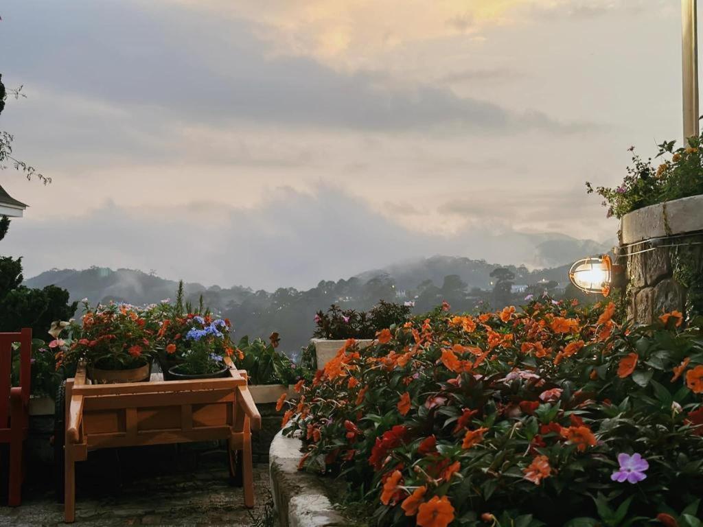 Dalat Old Market Town Bagian luar foto