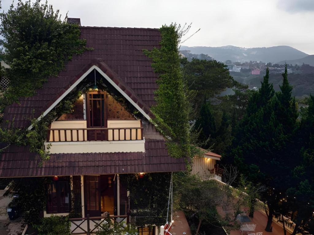 Dalat Old Market Town Bagian luar foto